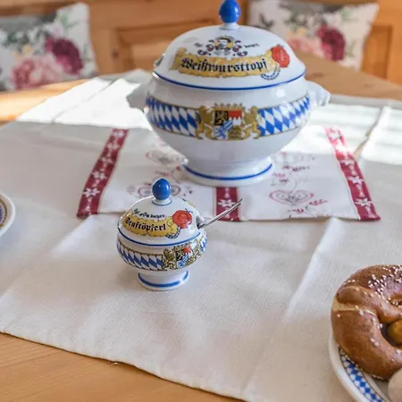 Apartment Rosenquarz Mittenwald