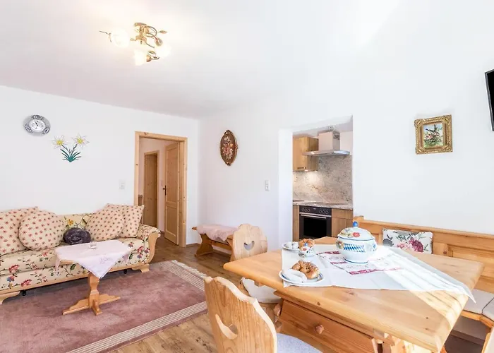 Rosenquarz Apartment