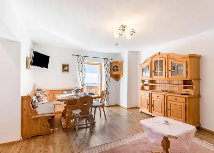 Rosenquarz Apartment *